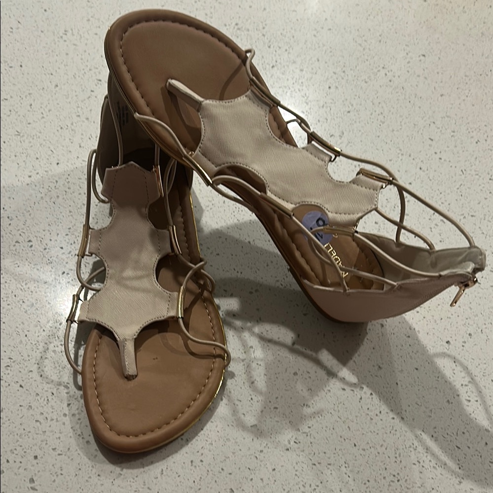 Madeline Stuart Cream Sandals with Block Heel - Picture 1 of 1